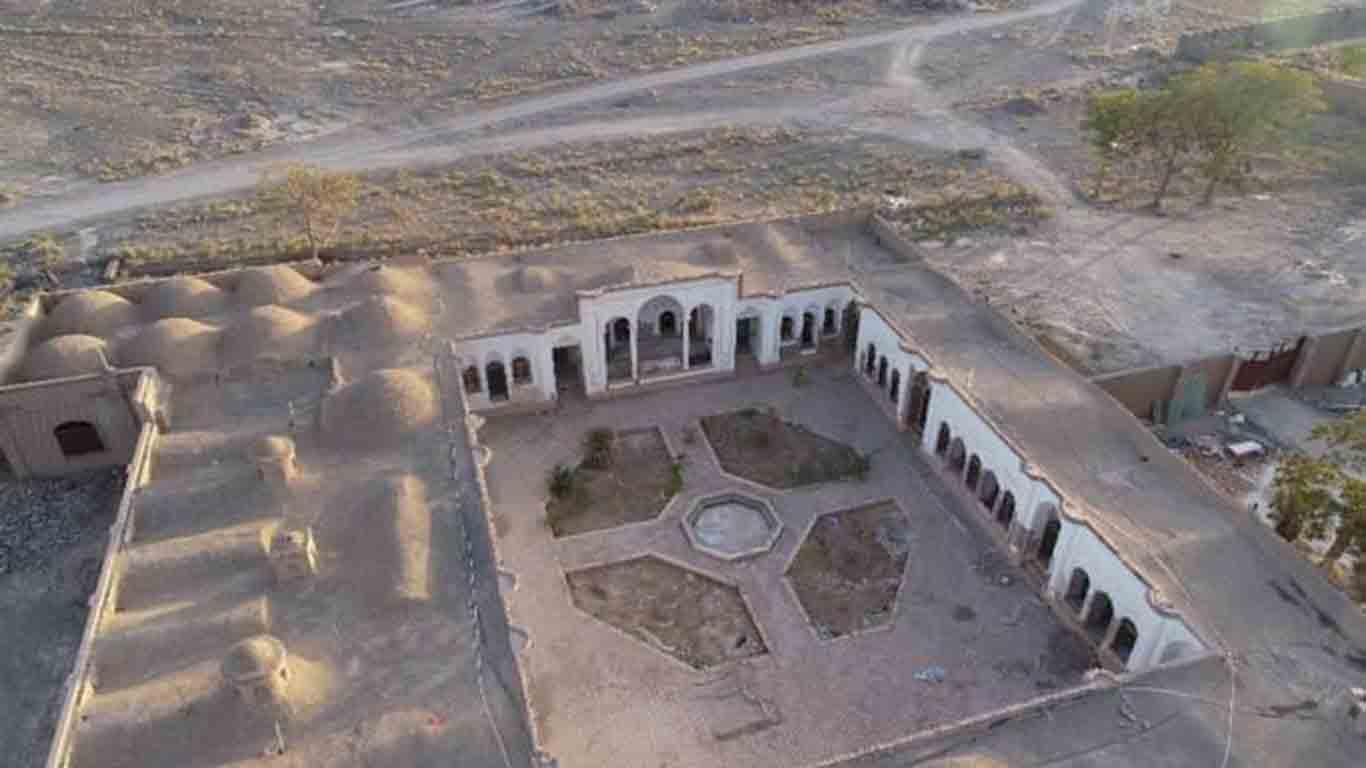 نمای کلی ساختمان باغ شوکت آباد بیرجند