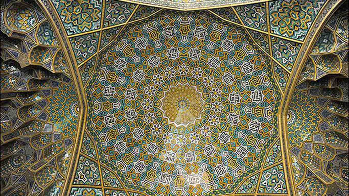 جزئیات نقوش و کتیبه‌های کاشی مدرسه چهارباغ اصفهان