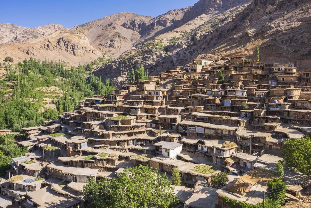 روستای سر آقا سید چهارمحال و بختیاری؛ ماسوله زاگرس در دامنههای زردکوه