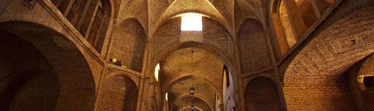 بازار نراق؛ تاریخ، معماری و راهنمای بازدید از بازار شمس‌السلطنه