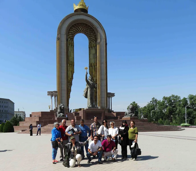 خاطرات سفر به آسیای میانه همراه با هشتمین سفر زمینی جاده ابریشم (قسمت هفتم - شهر دوشنبه- تاجیکستان)