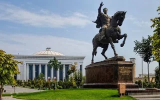 میدان امیر تیمور تاشکند؛ نماد تاریخی پایتخت ازبکستان