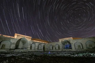 کاروانسرای تاجآباد همدان؛ کاروانسرای مدور قاجاری و میراث جهانی یونسکو