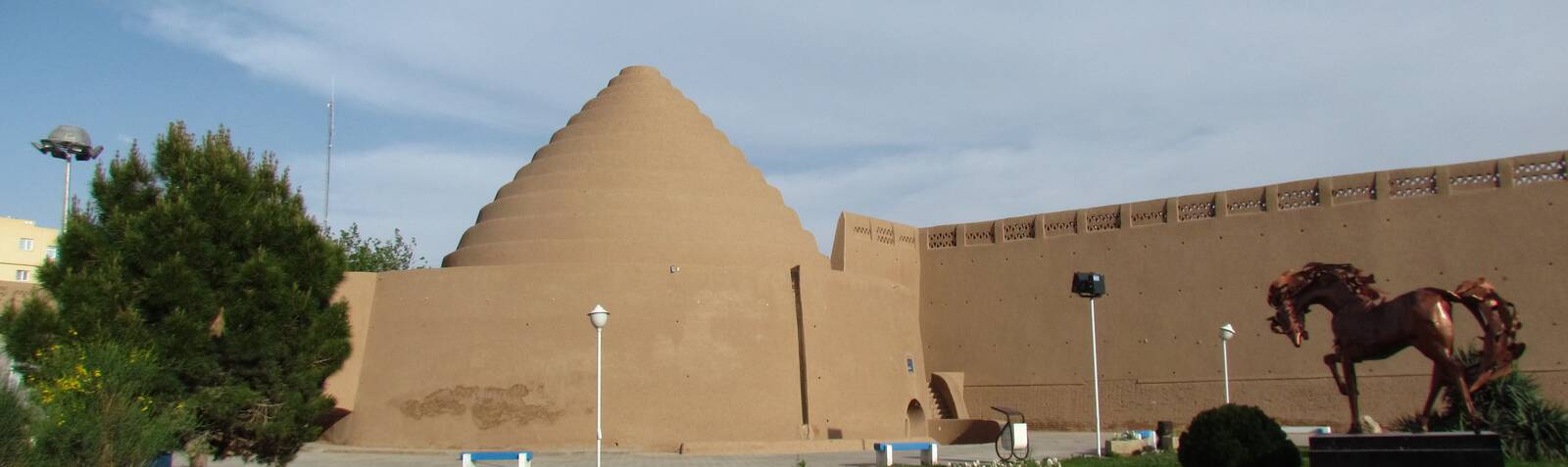 یخدان مویدی کرمان