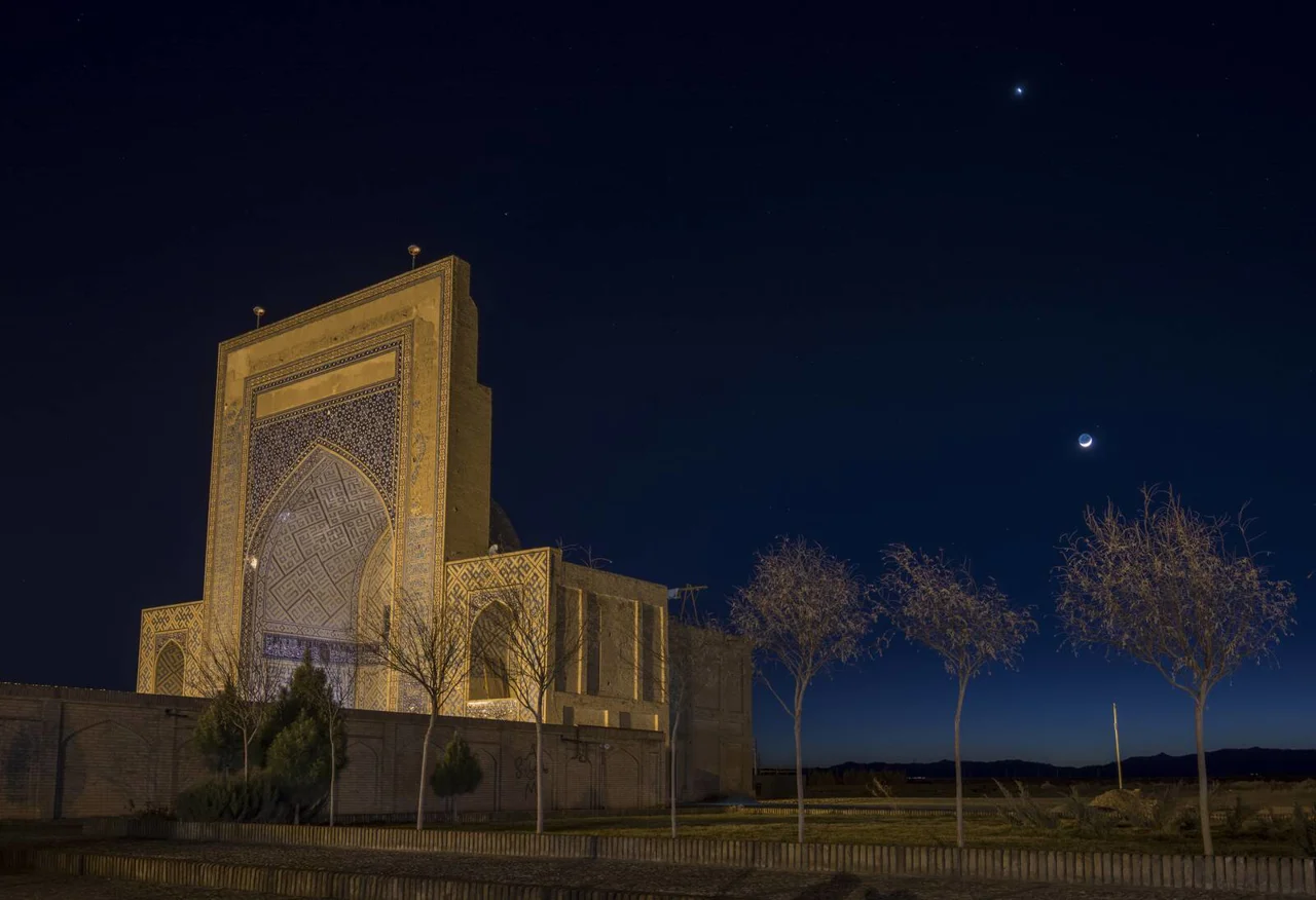 آرامگاه مولانا زین‌الدین ابوبکر تایبادی؛ معماری تیموری و راهنمای بازدید