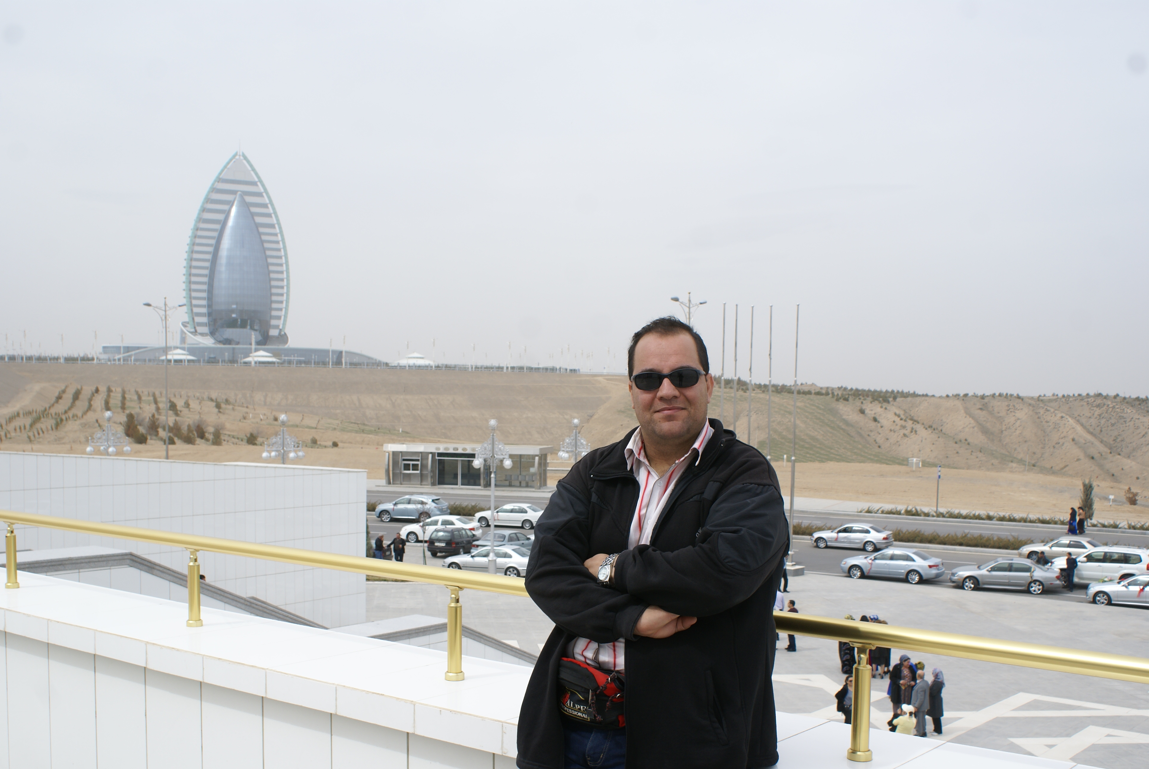 سفرنامه جاده ابریشم- قسمت اول - ترکمنستان - عشق آباد