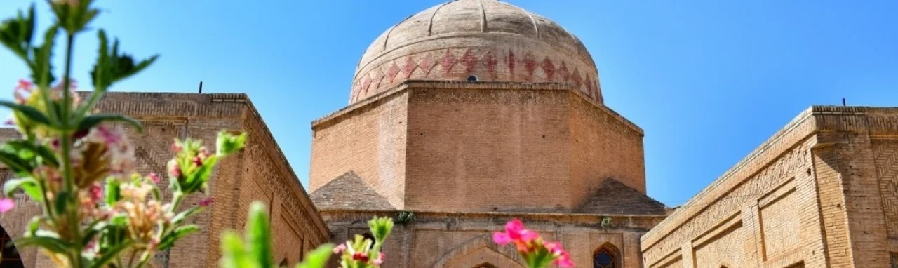 مسجد جامع گلپایگان؛ شاهکار معماری سلجوقی در قلب ایران