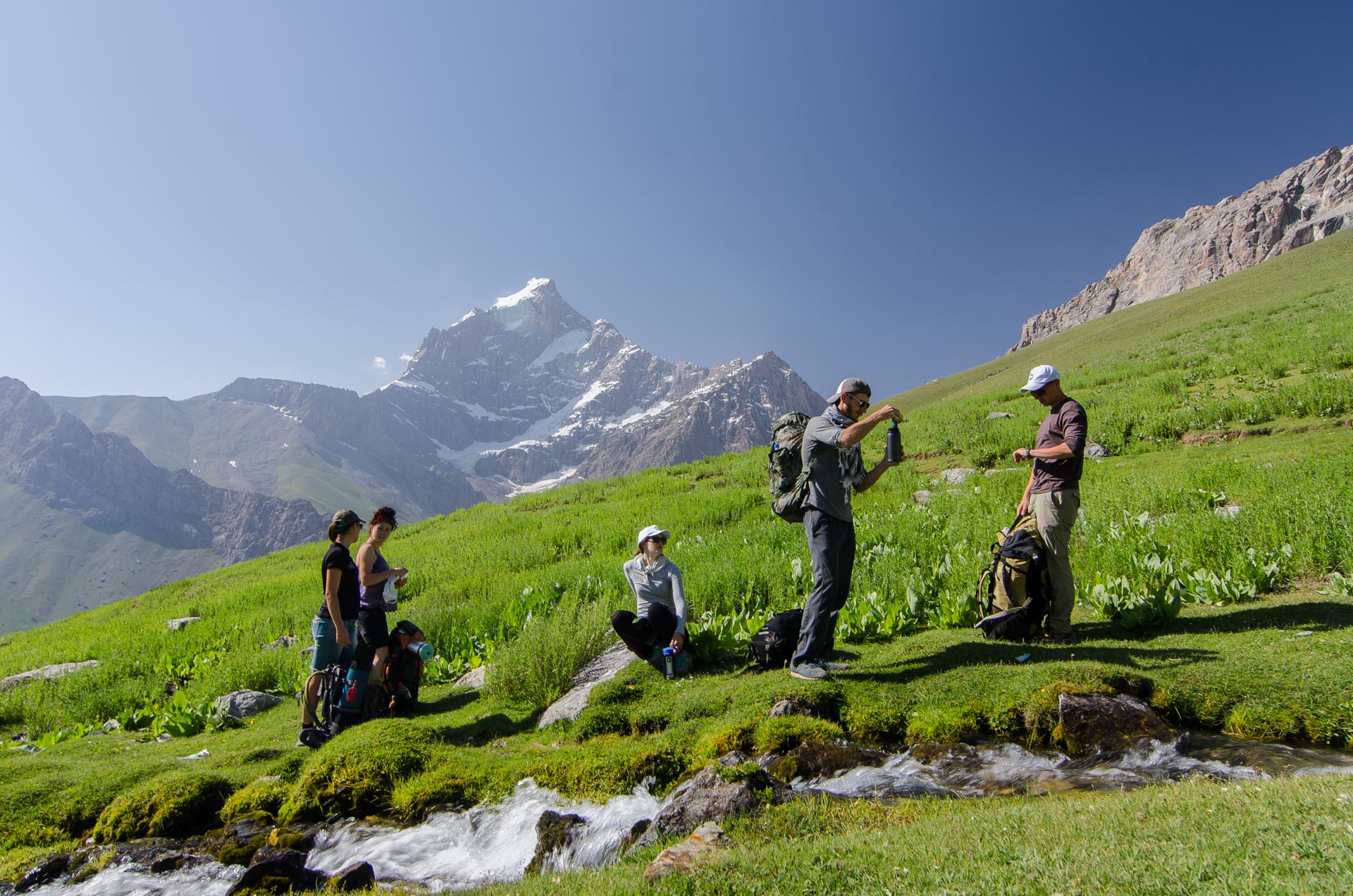 درّه زرافشان، تلاقی فرهنگ و تاریخ باستانی در تاجیکستان