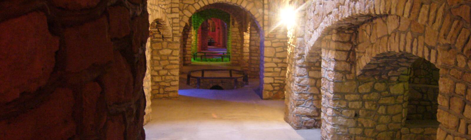 شهر زیرزمینی کاریز