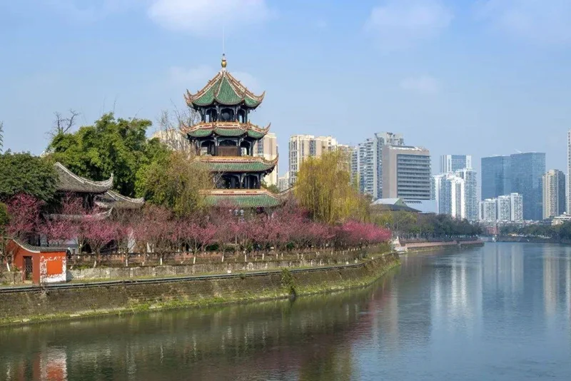 سفرنامه تبّت: از تهران تا چومولونگما* (قسمت اول)