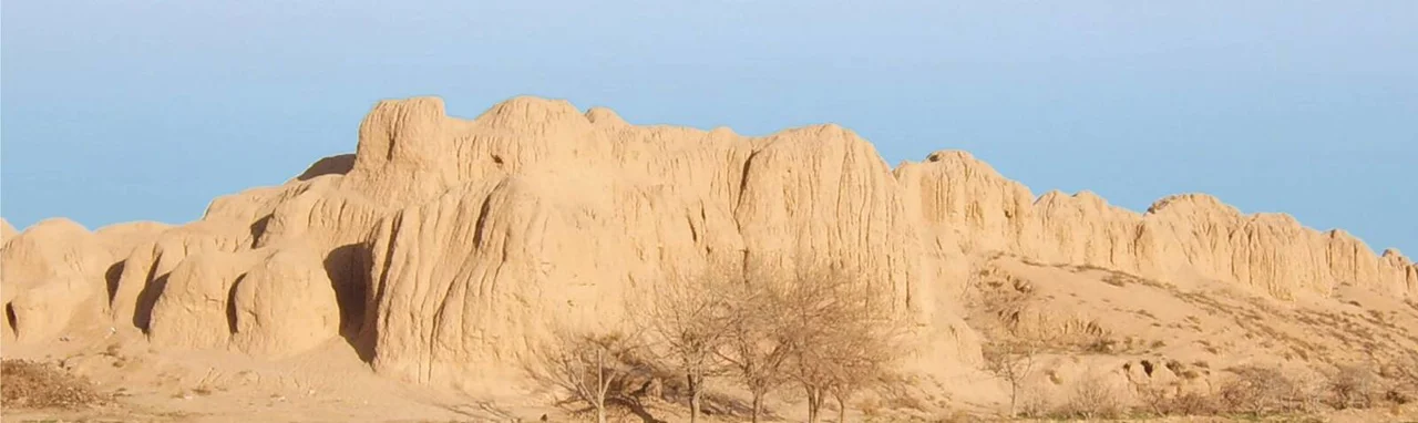 قلعه ایرج ورامین؛ بزرگ‌ترین دژ خشتی ایران