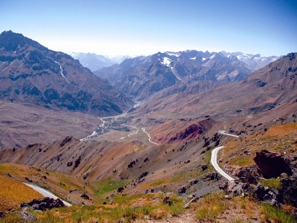 گردنه‌ها و گذرگاه‌های مهم ارتباطی كوهستانی