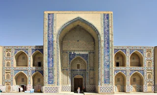 مدرسه الغبیگ بخارا؛ یادگار دانش و معماری دوره تیموری در قلب جاده ابریشم
