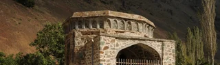 برج آرامگاهی میدانک؛ برج تهمینه در جاده چالوس