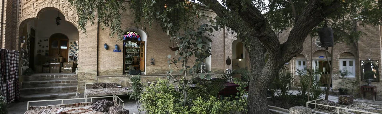 خانه مستوفی شوشتر؛ یادگار قاجاری در کنار رود شطیط و پل شادروان