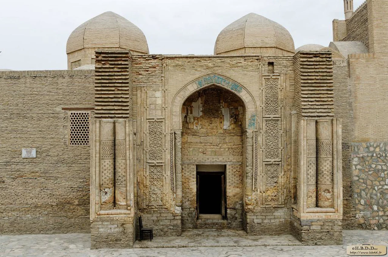 مسجد مغاک عطاری بخارا؛ قدیمیترین مسجد بازمانده آسیای مرکزی
