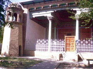 مجتمع حضرت بابا در استروشن (شاهكار منبّتكاری در آسيای ميانه)