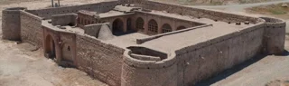 قلعه کنجانچم مهران؛ یادگار والیان ایلام در مسیر راه کربلا