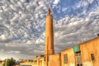 مناره گلپایگان؛ میل سلجوقی و راهنمای تاریخی کاروانها