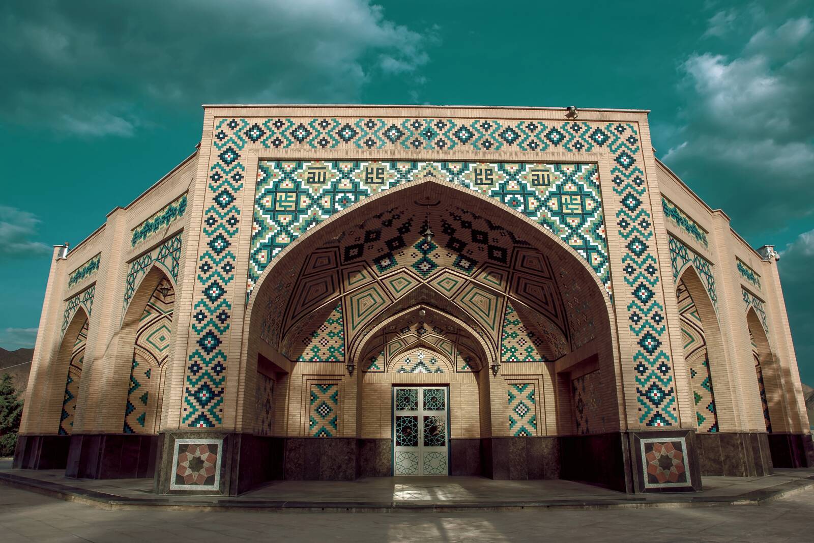 سیف‌الدوله: نیکوکار ملایر