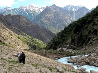 دره قرهتاغ تاجیکستان؛ طبیعتگردی در غرب دوشنبه